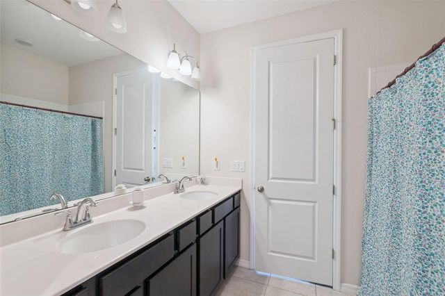 702 HERITAGE SQUARE DRIVE, Haines City, FL 33844