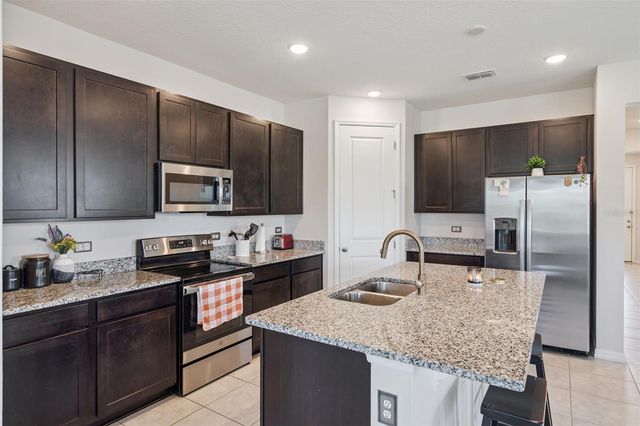 702 HERITAGE SQUARE DRIVE, Haines City, FL 33844