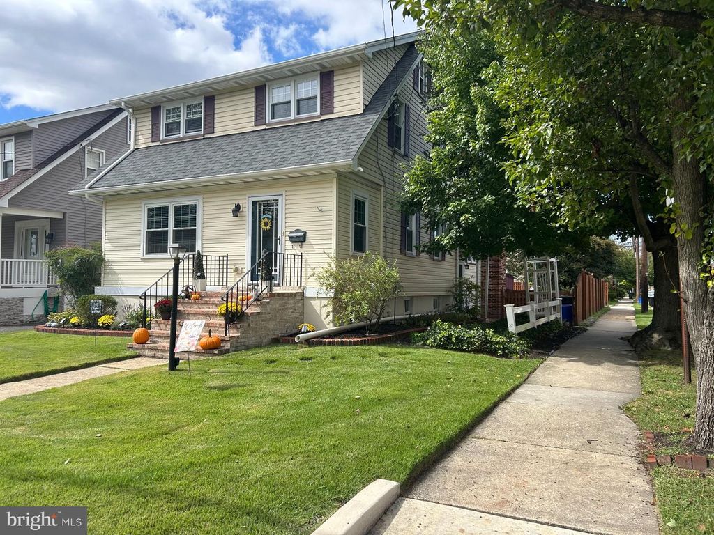101 OGDEN AVE, Collingswood, NJ 08108 — photo 4