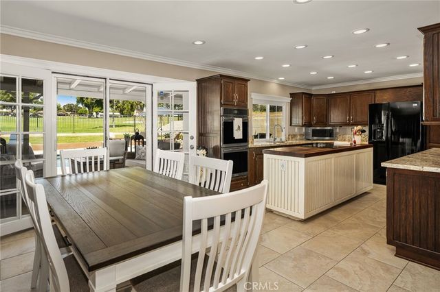 5642 Mountain View Avenue, Yorba Linda, CA 92886