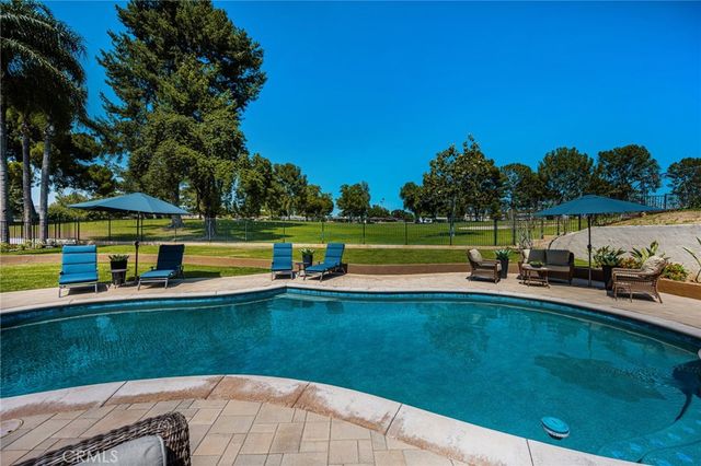 5642 Mountain View Avenue, Yorba Linda, CA 92886