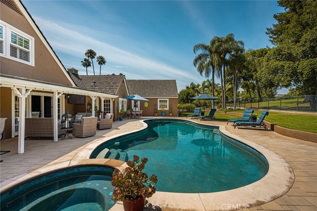 5642 Mountain View Avenue, Yorba Linda, CA 92886