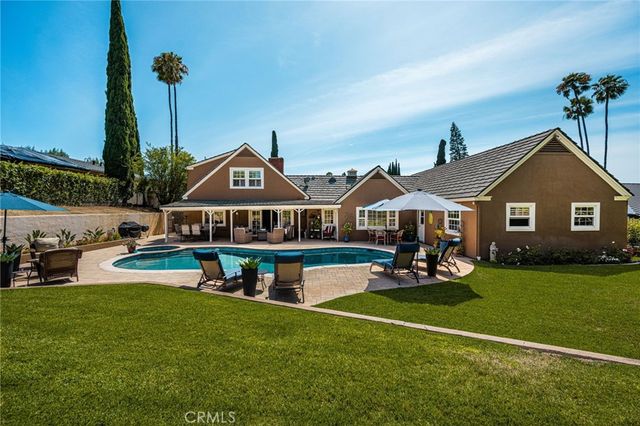 5642 Mountain View Avenue, Yorba Linda, CA 92886