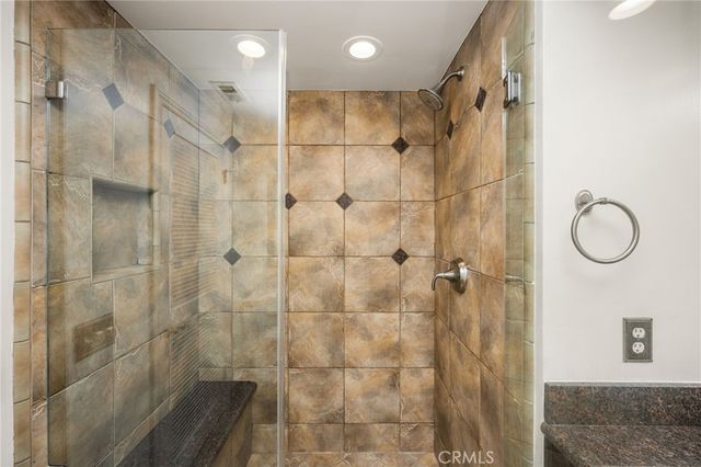 5642 Mountain View Avenue, Yorba Linda, CA 92886