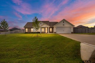 19312 Hickory Circle, Lindale, TX 75771