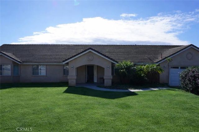 19095 Glenwood Ave, Riverside, CA 92508