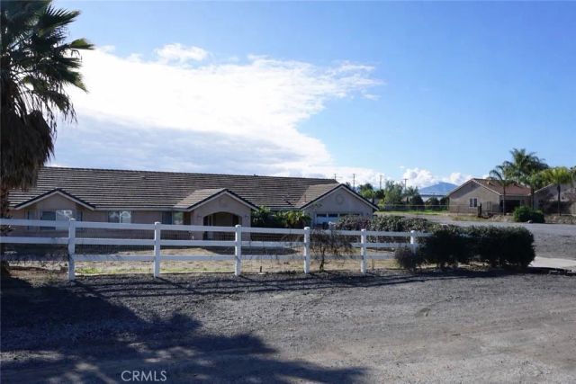 19095 Glenwood Ave, Riverside, CA 92508