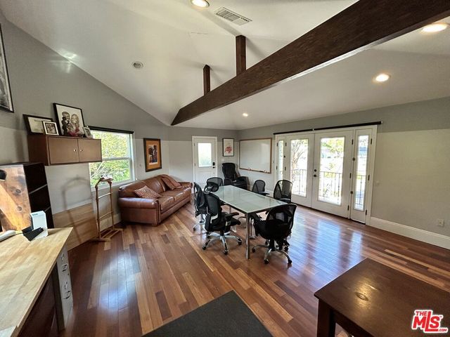 8302 S Sepulveda Boulevard, Los Angeles, CA 90045