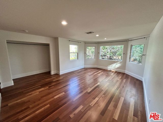 8302 S Sepulveda Boulevard, Los Angeles, CA 90045