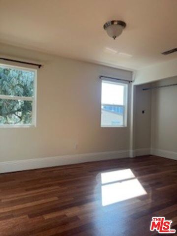 8302 S Sepulveda Boulevard, Los Angeles, CA 90045