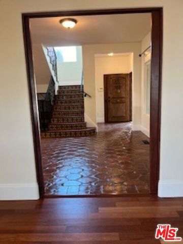 8302 S Sepulveda Boulevard, Los Angeles, CA 90045