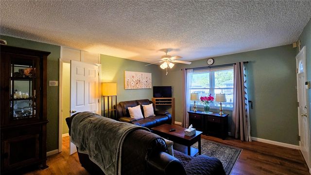 434 KENTUCKY WOODS LANE W, Orlando, FL 32824