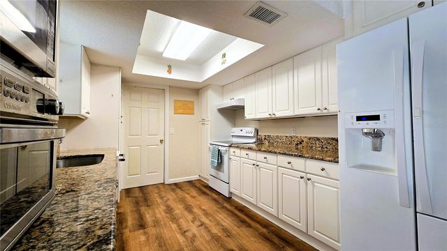 434 KENTUCKY WOODS LANE W, Orlando, FL 32824