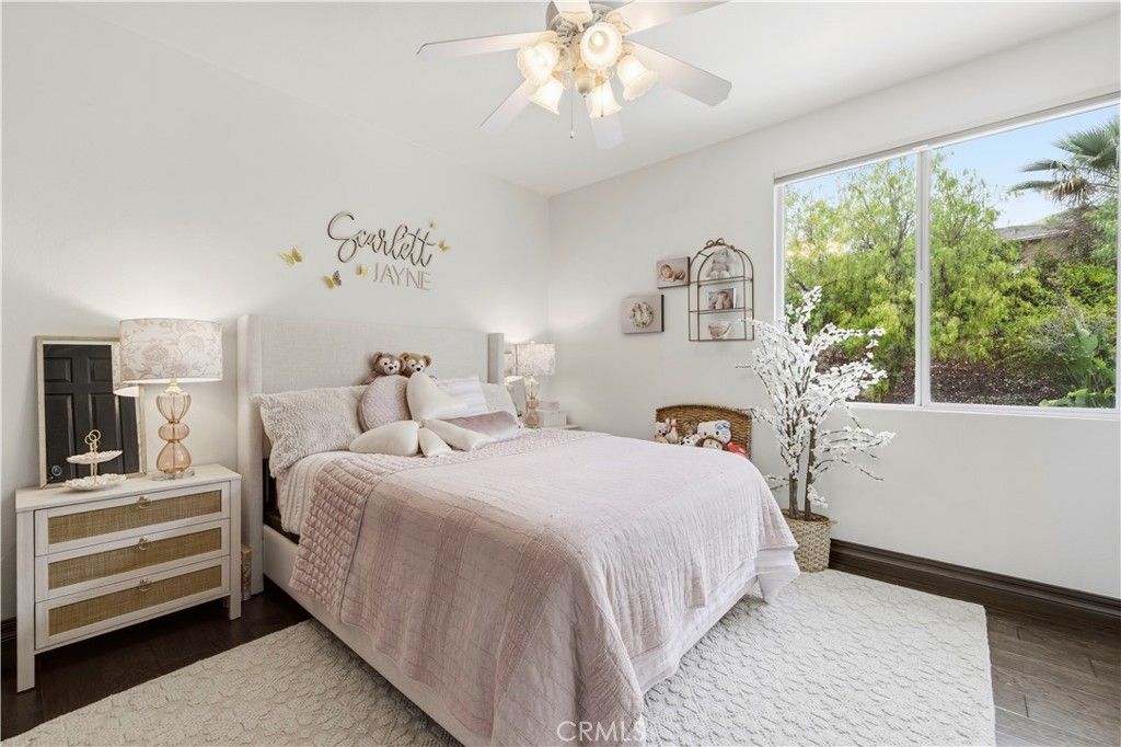 Image 33 of property listing at 24987 Greensbrier Drive, Stevenson Ranch, CA 91381