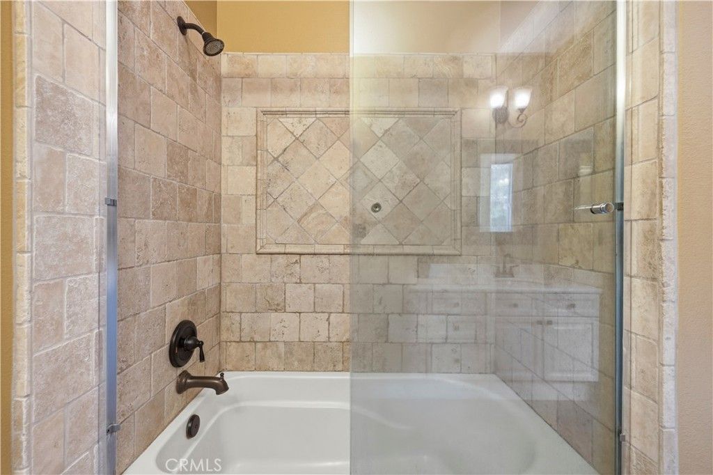 Image 35 of property listing at 24987 Greensbrier Drive, Stevenson Ranch, CA 91381