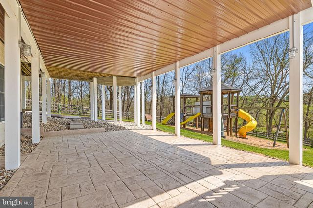 17952 MANASSAS GAP CT, Hamilton, VA 20158