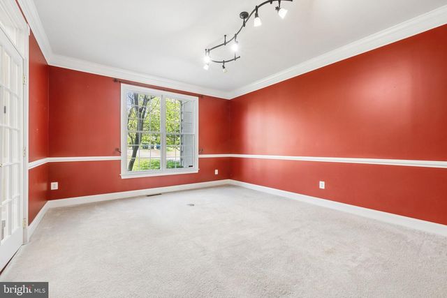 17952 MANASSAS GAP CT, Hamilton, VA 20158