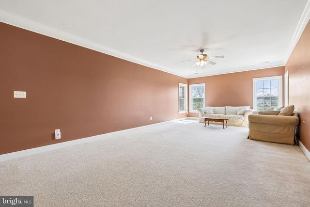 17952 MANASSAS GAP CT, Hamilton, VA 20158