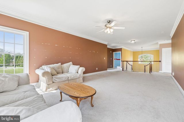 17952 MANASSAS GAP CT, Hamilton, VA 20158