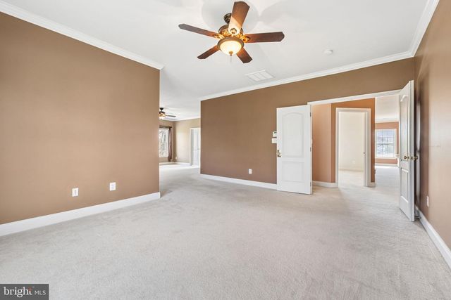 17952 MANASSAS GAP CT, Hamilton, VA 20158