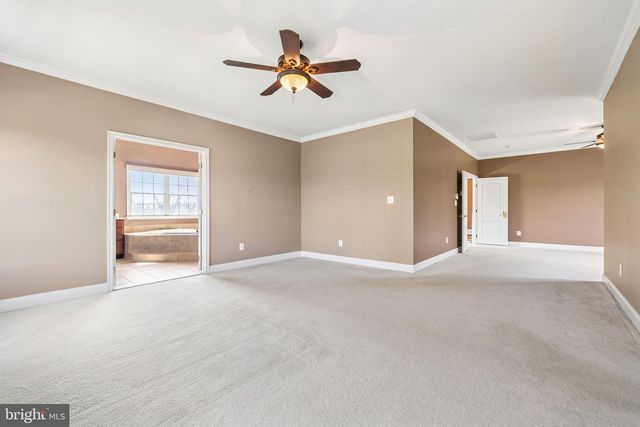 17952 MANASSAS GAP CT, Hamilton, VA 20158
