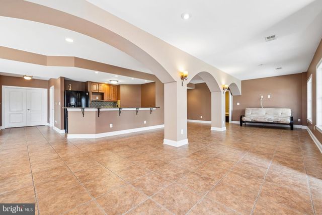 17952 MANASSAS GAP CT, Hamilton, VA 20158