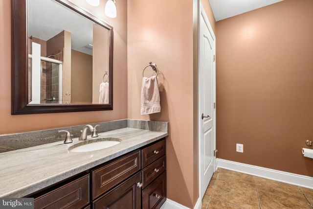 17952 MANASSAS GAP CT, Hamilton, VA 20158