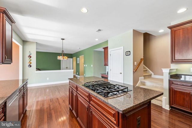 17952 MANASSAS GAP CT, Hamilton, VA 20158
