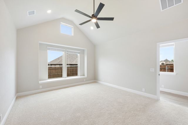 1017 River Oaks Drive, Godley, TX 76044