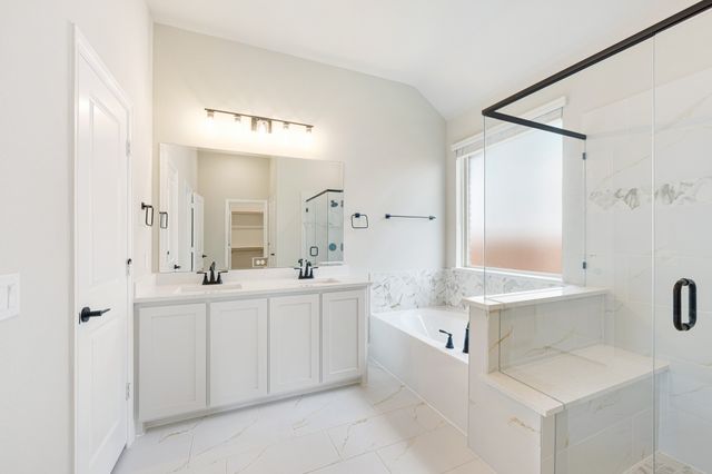 1017 River Oaks Drive, Godley, TX 76044