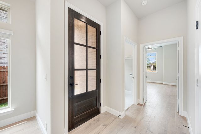 1017 River Oaks Drive, Godley, TX 76044