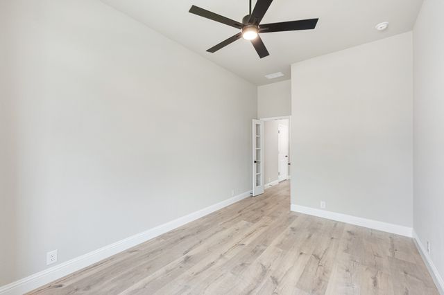 1017 River Oaks Drive, Godley, TX 76044