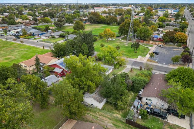 3609 Belden St, Sacramento, CA 95838