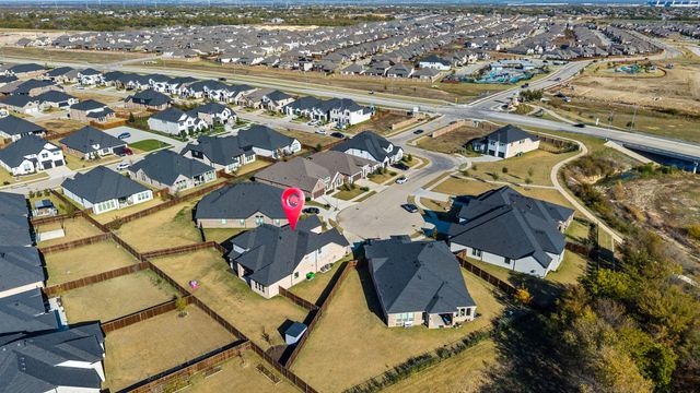 801 Copperleaf Drive, Justin, TX 76247