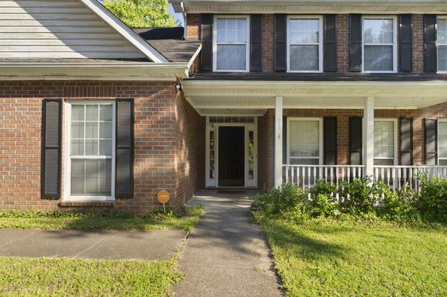 4900 Oak Barrel Dr, Antioch, TN 37013