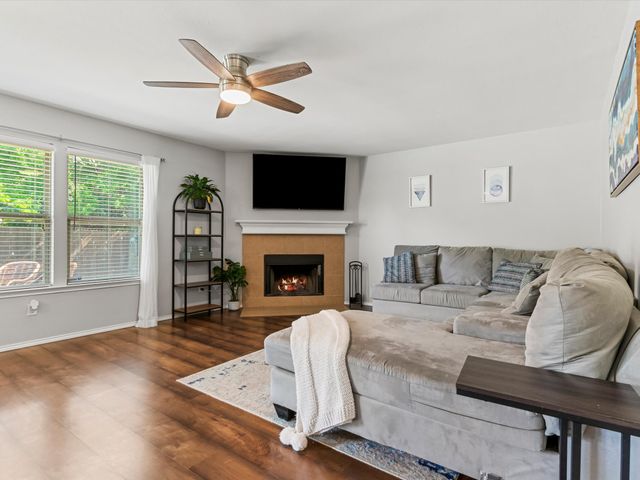 6901 Sylvan Meadows Drive, Fort Worth, TX 76120