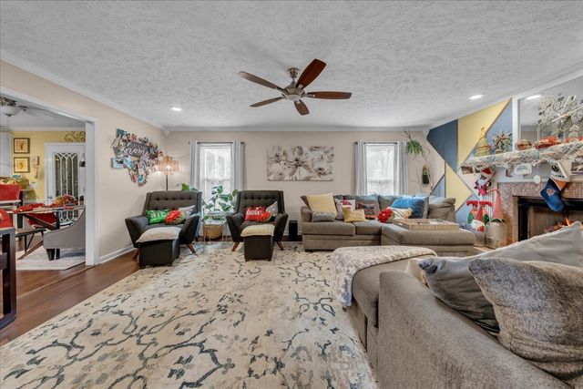 1823 Bridget Dr, Murfreesboro, TN 37129