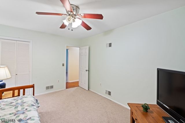 71 Dukes Rd, Rahway City, NJ 07065