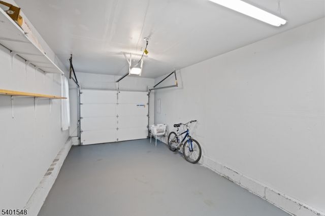 71 Dukes Rd, Rahway City, NJ 07065