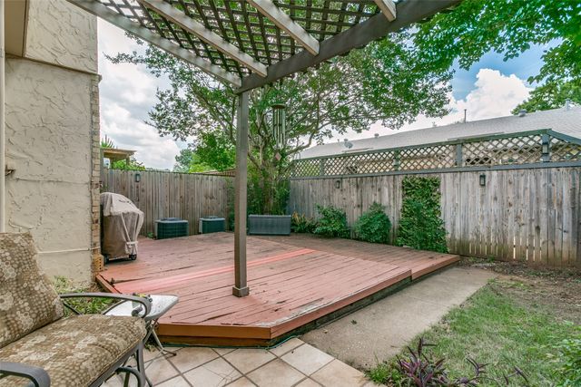 2022 Brookside Drive, Grapevine, TX 76051