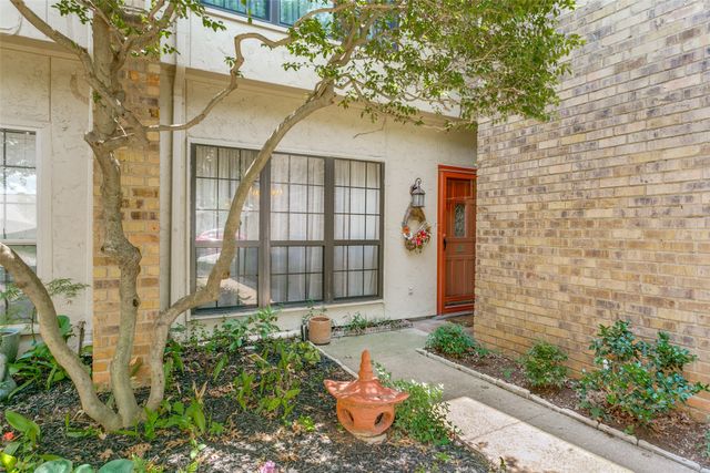 2022 Brookside Drive, Grapevine, TX 76051