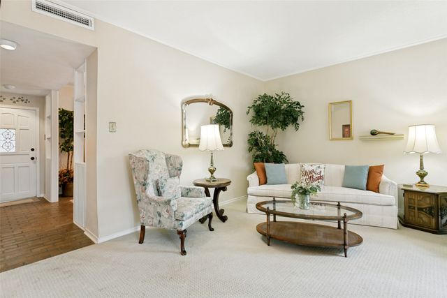 2022 Brookside Drive, Grapevine, TX 76051