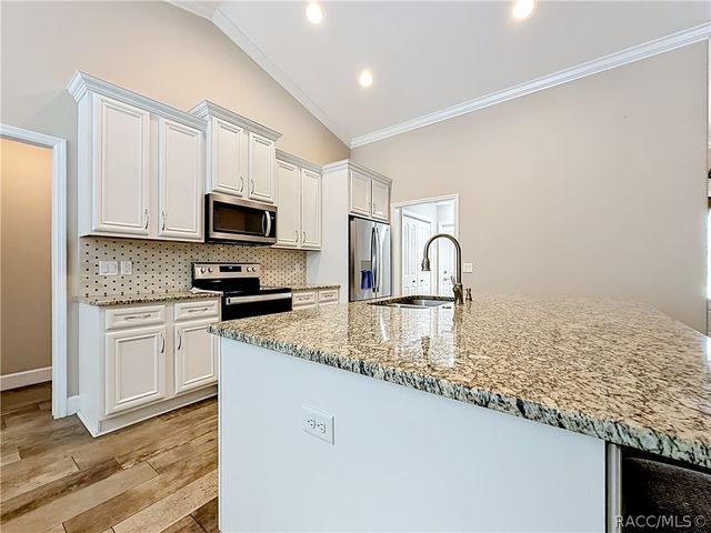 6230 W El Dorado Lane, Beverly Hills, FL 34465