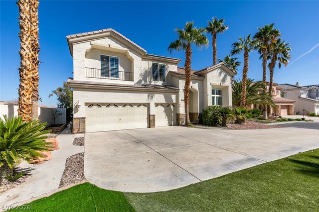 10 Gulf Pines Avenue, Las Vegas, NV 89148