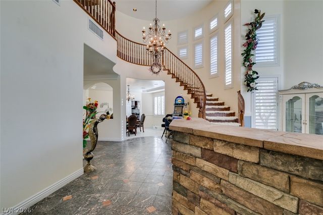 10 Gulf Pines Avenue, Las Vegas, NV 89148