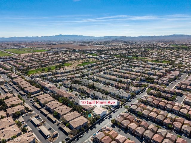 10 Gulf Pines Avenue, Las Vegas, NV 89148