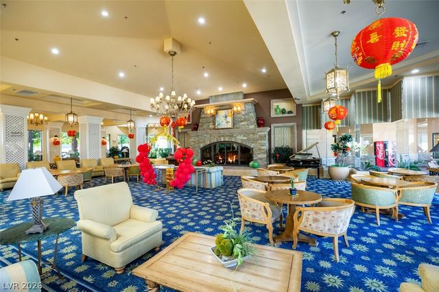 10 Gulf Pines Avenue, Las Vegas, NV 89148