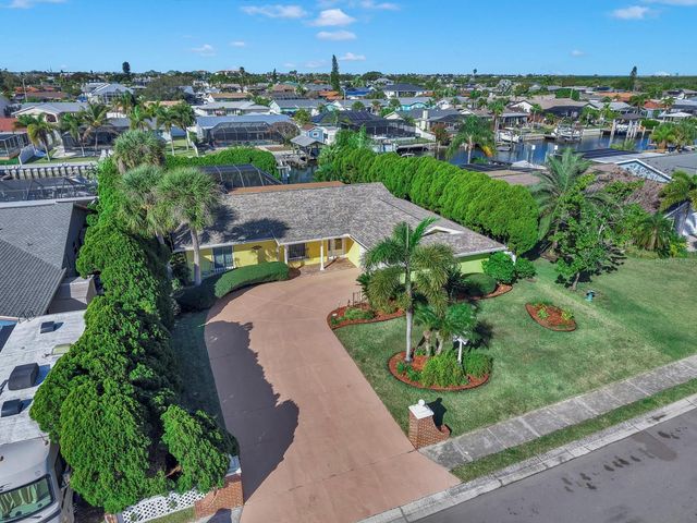 6508 SOLITAIRE PALM WAY, Apollo Beach, FL 33572