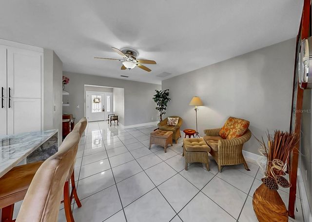 6508 SOLITAIRE PALM WAY, Apollo Beach, FL 33572