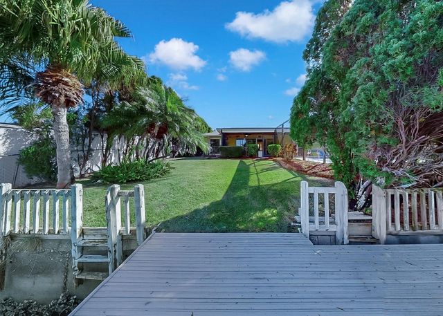 6508 SOLITAIRE PALM WAY, Apollo Beach, FL 33572